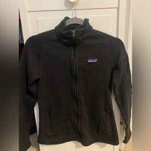 Patagonia zip up- black